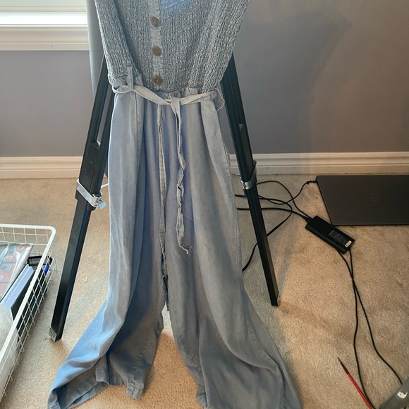 Jumper - Picture 1 of 1